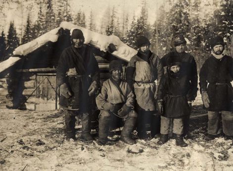 Крестьяне деревни Ярки Енисейского уезда. 1911 г.