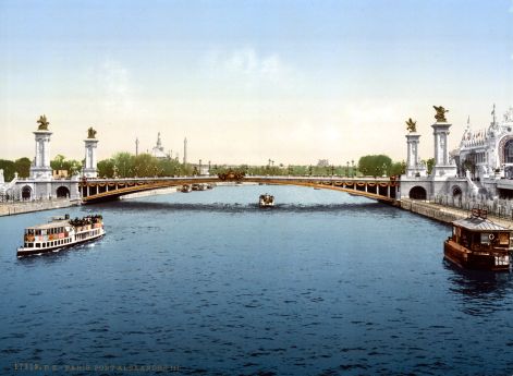 Мост Александра III в Париже, один из символов франко-русского союза. Фотография конца 19 века