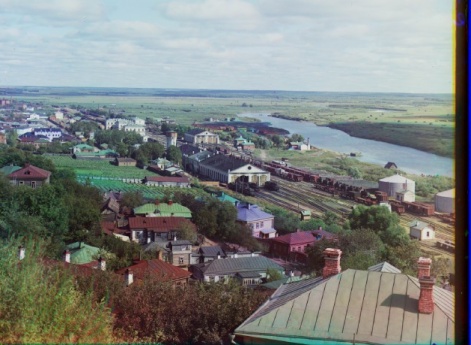 Владимир. 1911. Вид на железнодорожный путь, город, р. Клязьму и пойменные луга.