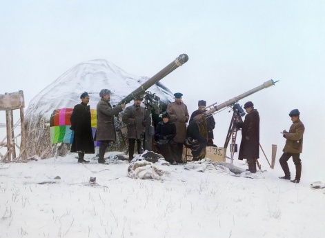 Наблюдение солнечного затмения 1 января 1907 г. близ ст. Черняево в горах Тянь-Шаня над Салюктинскими копями. 