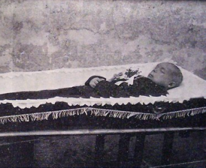 Андрей Ющинский в гробу