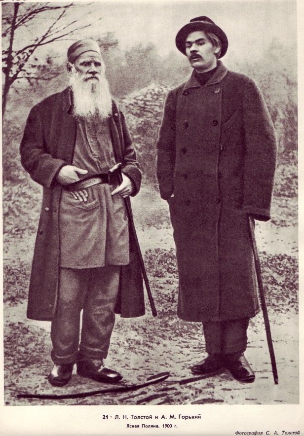 Толстой и Горький, Ясная Поляна, 1900
