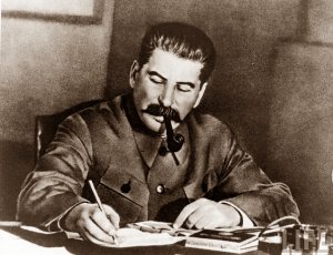 Стоит ли после всего сказанного печатать статью Энгельса в нашем боевом органе, в "Большевике"?